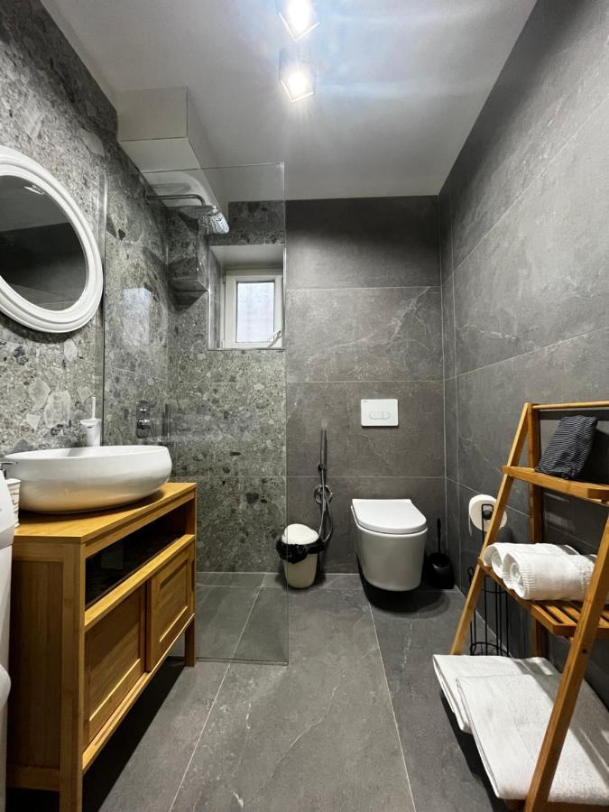 Bllok Area Apartment Tirana Exterior photo