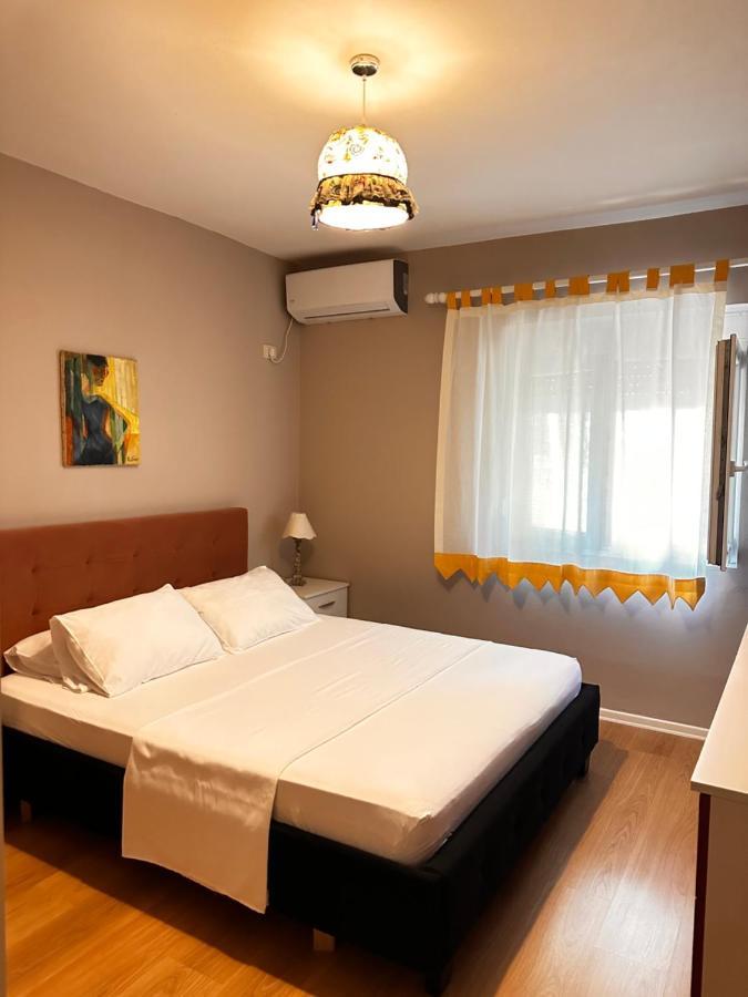 Bllok Area Apartment Tirana Exterior photo