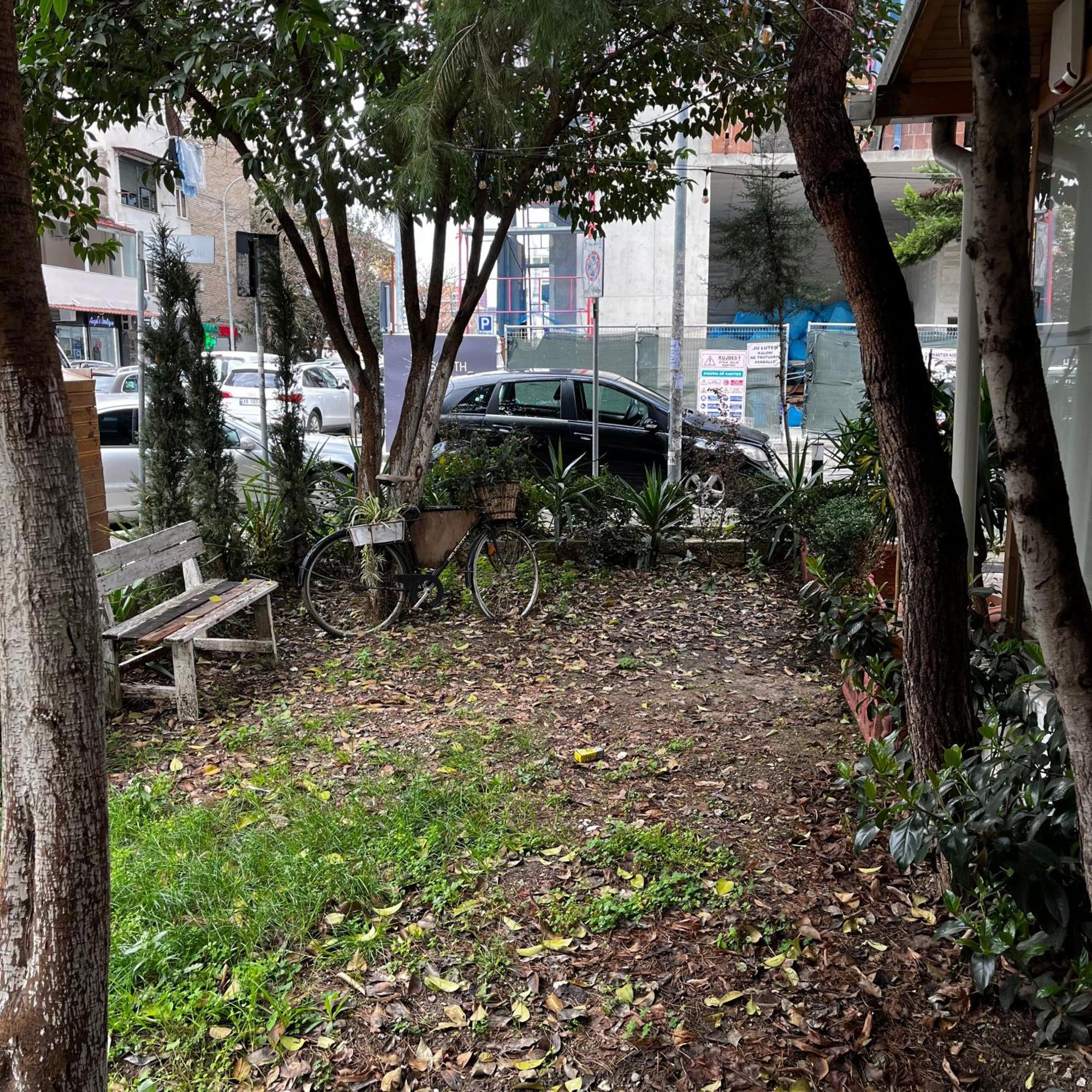 Bllok Area Apartment Tirana Exterior photo